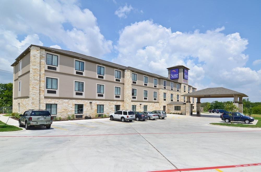 Hotel Sleep & North - I-35 2*